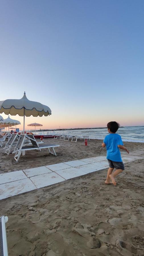 Nuova Promo - 100 Mt Dal Mare - Relax Per Famiglie - Wifi & Ac 포르토 산 조르조 외부 사진